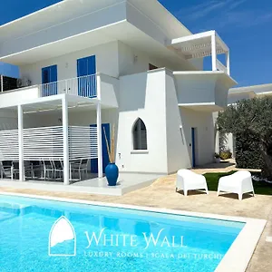 White Luxury Scala Dei Turchi , Realmonte Italy