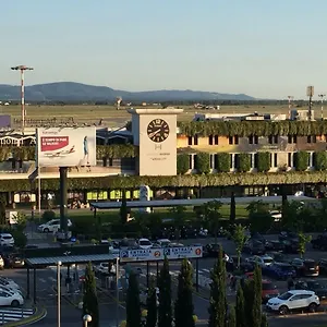 Airport A Casa Di Lucia , Pisa Italy