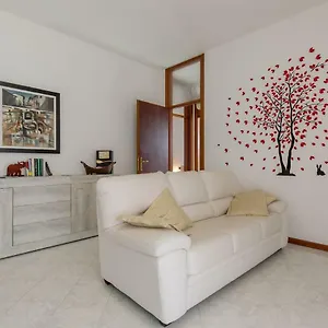 A Casa Di Giudy , Desenzano del Garda Italy